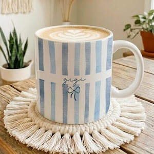 Custom Gigi Stripe Mug, Personalized Gigi Name Mugs, Mother's Day Gift for Grandma