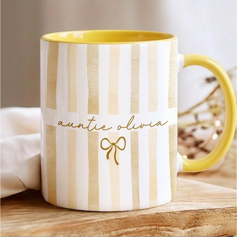 Personalized New Auntie Striped Mug, Custom Pregnancy Reveal Mother's Day Gift, New Aunt Gift Ideas