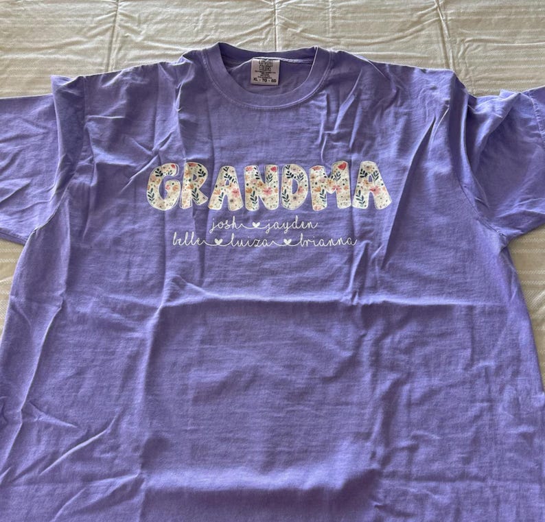 Personalized Nana Shirt with Kids Names, Grandma Shirt, Floral Nana T-Shirt, Grandma Nana Gigi Mother's Day Shirt, Nana Tee, Nana Gifts image 9