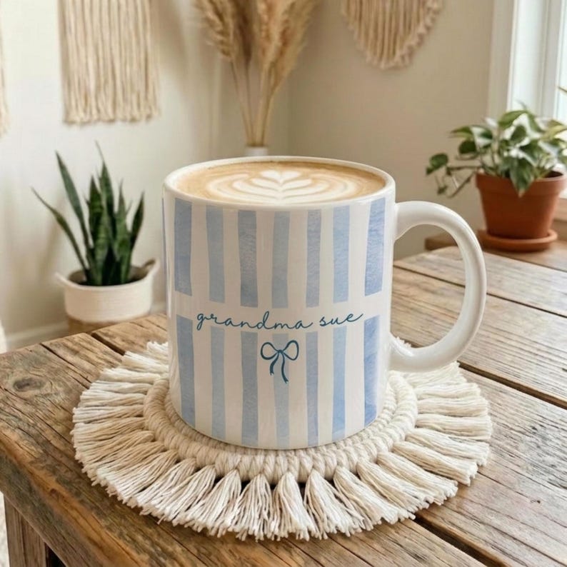 Personalized Grandma Mothers Day Mug Gift, Custom Name Mug for Mom Gift, New Grandparents Gifts