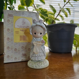 Vintage Precious Moments 1990 „May Only Good things Come your Way” Samuel J Butcher . #524425 Doskonały stan. Oryginalne pudełko.
