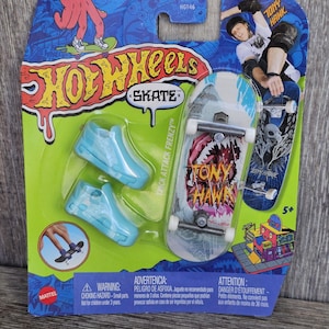 Planche à roulettes Hot Wheels Skate Tony Hawk Trick Attack Frenzy avec chaussons pour les doigts, neuve sous blister, Mattel