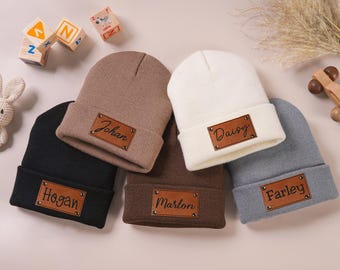 Personalisierte Babymütze, Neugeborene Babymütze, Unisex Babymützen, Erwachsene Kindermütze mit Namen Patch, gestrickte Mütze für Baby, Babypartygeschenk