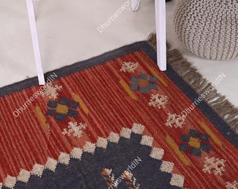 Handwoven Wool Jute Kilim Rug: Traditional Indian Flatweave