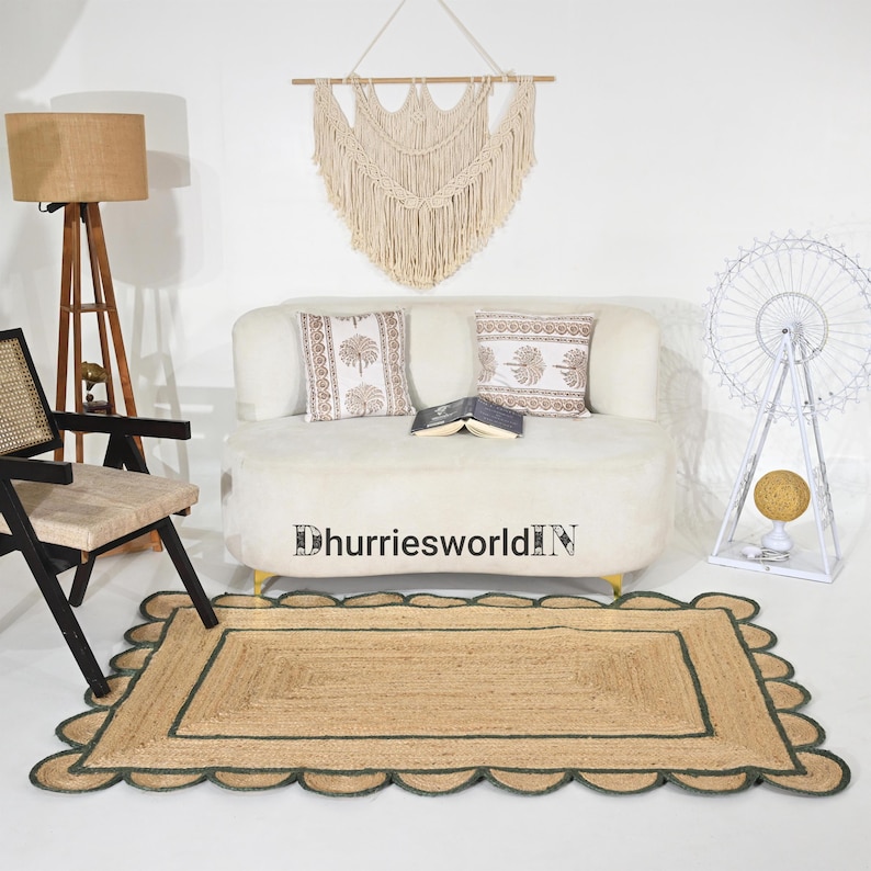A jute rug is a type of area rug made from the natural fibers of the jute plant, which is primarily grown in India and Bangladesh. It’s a popular choice for home decor due to its eco-friendliness, affordability, and rustic charm.