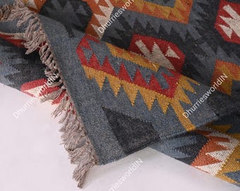 Handwoven Wool Jute Kilim Rug: Traditional Indian Dhurrie