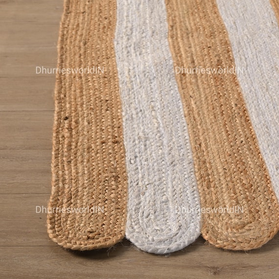 Handmade Jute Runner Rug - Scalloped Bohemian Style