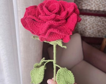 rose au crochet rouge fleurs au crochet fleur à tricoter rose cadeau Saint Valentin