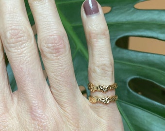 Filigree hammered small gold ring - Waterproof - 18K gold plated - Hypoallergenic - Adjustable - Little finger ring - Miho Studio