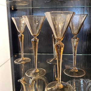 Art Deco wine glasses and carafe by Venini Murano 1925 made of amber colored delicate glass hand blown octagonal 13 pieces flawless Venice
