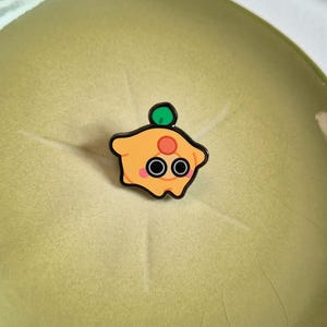 Coy Pup | Gaming Apricot Themed Hard Enamel Pin | Cute Kawaii Collectable Animal Accessory | Jewellery Gift for Tote & ITA Bag