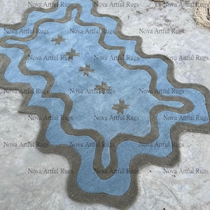 Hand-Tufted Wool Area Rug: Irregular Shape, Blue Accent, Custom Size