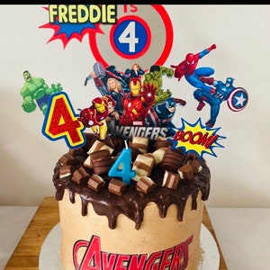 Disque comestible pour gâteau Avengers Ø 20 cm