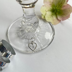 Hearts charms, love charms, wine glass charms, birthday gifts, Glass charms, wine charms, gifts for her, gift ideas, Christmas gift,