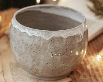 Unique ceramic salad bowl, Large handmade stoneware bowl, Artisanal pottery, Original home decoration
