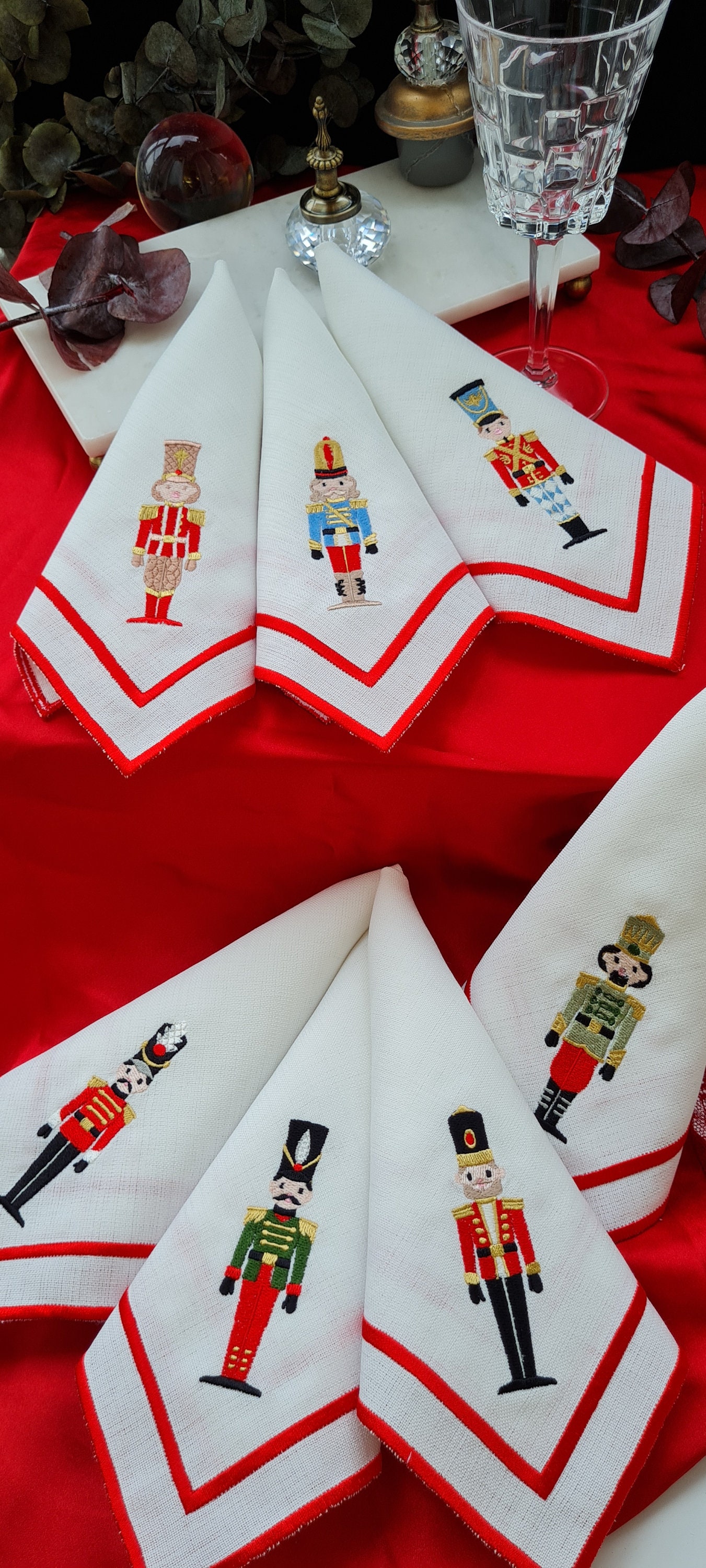 Christmas Nutcracker Linen Napkin, Nutcracker, Dinner Napkin, Christmas