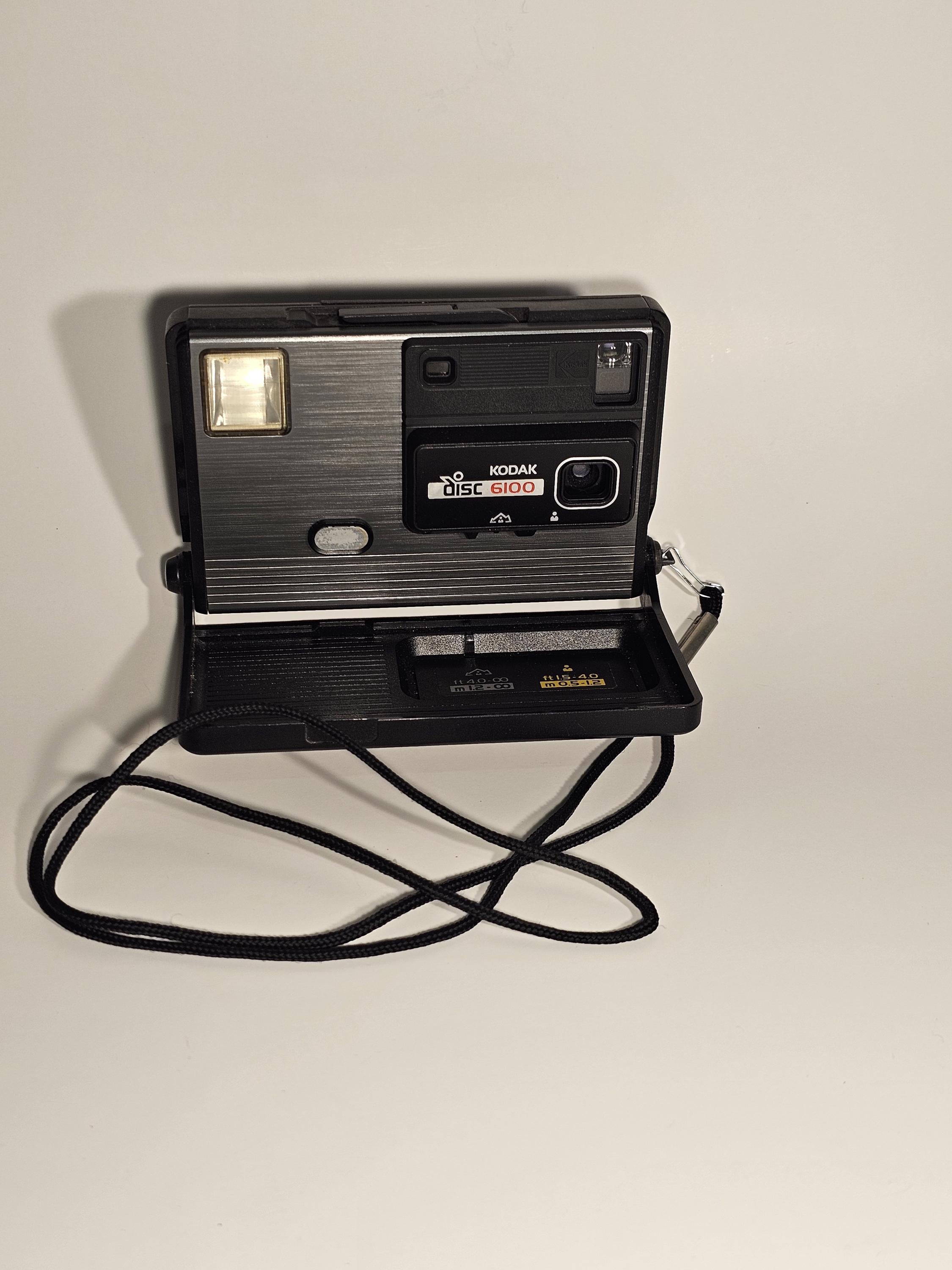 Kodak Disc 6100 Camera Vintage Kodak Disc 6100 “Close-Up Lens