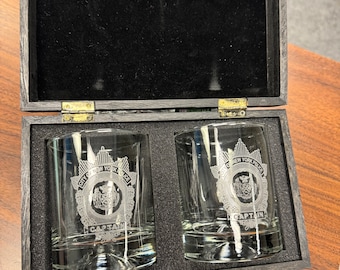 Custom Whiskey Glass Gift Set