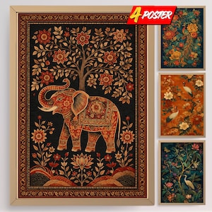 Puede incluir: Un conjunto de cuatro pósteres enmarcados con ilustraciones detalladas de un elefante bajo un árbol en flor, un pavo real con motivos florales, aves entre flores de azahar y una grulla en un jardín exuberante con bordes.