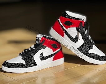 Deluxe Bling Jordan 1 Mid