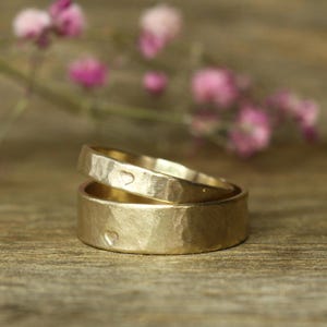True Heart Band - 9ct 14ct 18ct Solid Yellow Recycled Gold - 375 585 750 - Sustainable Wedding Ring