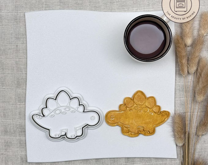 Stegosaurus Cookie Cutter – Unique Custom Baking Tool for Perfect Cookies