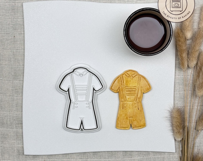 German Man Oktoberfest Uniform Cookie Cutter – Unique Custom Baking Tool for Perfect Cookies