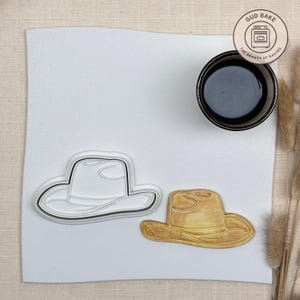 Tagliapasta a forma di cappello da cowboy: perfetto per feste a tema western, eventi di cucina country e celebrazioni di rodeo.