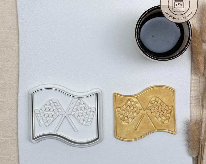 Checkered Flag Cookie Cutter - Perfect for Racing Fans, Motorsport Events, and Speed-Themed Baking Adventures