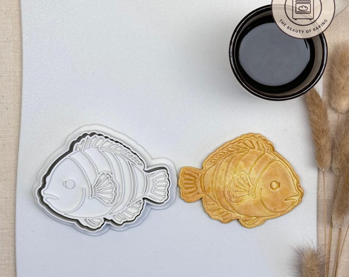 Clownfish Cookie Cutter | Pool Party | Ocean Theme Sugar Cookie Tool
