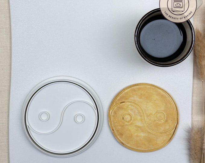 Yin Yang Cookie Cutter - Create Balance with This Symbolic Shape for Mindful Baking, Spiritual Events, and Harmony Treats