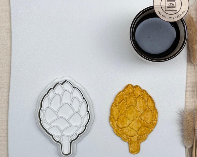 Artichoke Cookie Cutter - Perfect for Healthy Food Themed Baking, Garden Parties, and Vegetarian Celebration Treats