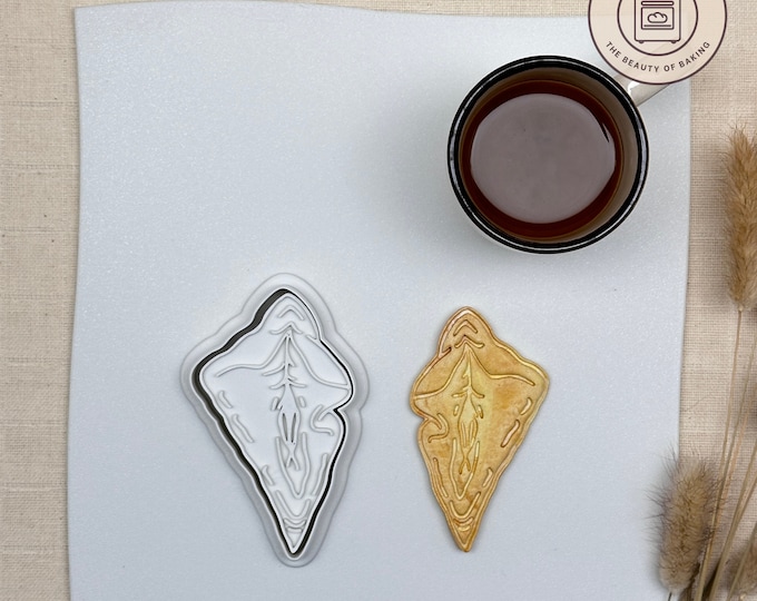 Detailed Vulva Cookie Cutter | Adult cookie cutter | NSFW cookie cutter | Bachelorette Party ideas
