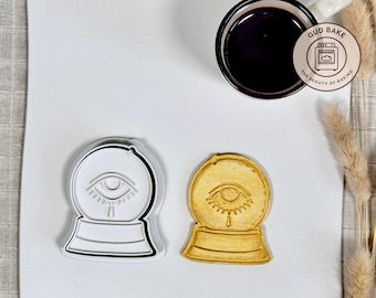 The All Seeing Eye cookie cutter | Fantasy Magic Myth theme | Baking tool