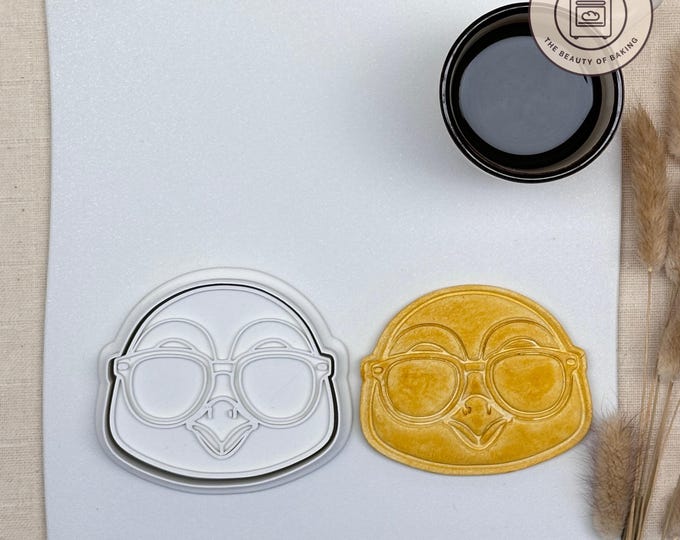 Penguin Sunglasses Cookie Cutter | Pool Party | Marine Life Biscuit Cutter