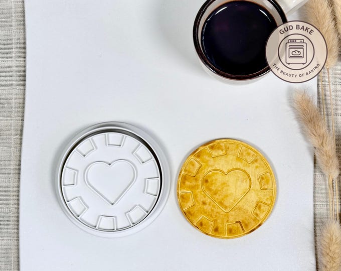 Poker Chip Hearts cookie cutter | Sports Hobbies theme | Baking tool