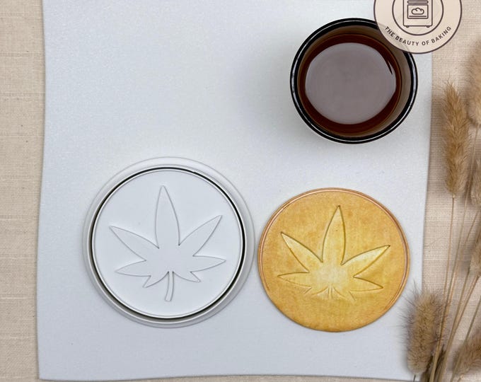 Cannabis Leaf Cookie Cutter | Camping Trip | Forest Cookie Cutter
