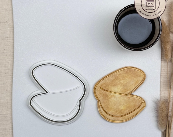 Fortune Cookie Cutter | Asian Inspired Biscuit Mold for Lunar New Year, Chinese Festival, Luck-Themed Party Treats