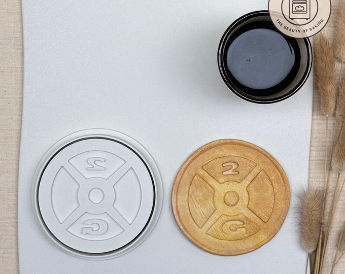Gym Wheel Wheight Cookie Cutter | Birthday Gift | Sporty Fondant Tool