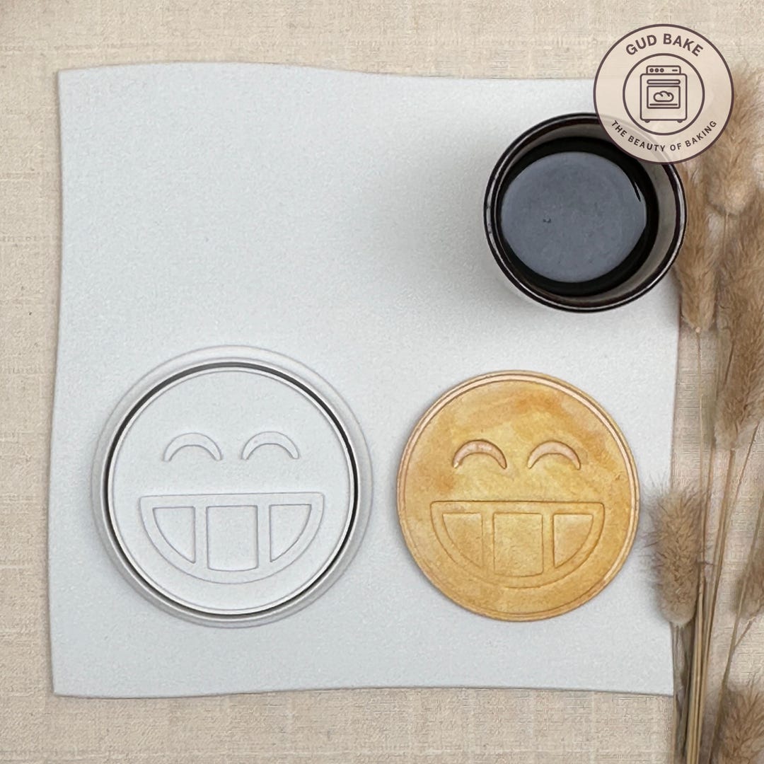 Emoji LOL Cookie Cutter | LOL Emoji Cookie Cutter | LOL Cookie Set - Etsy