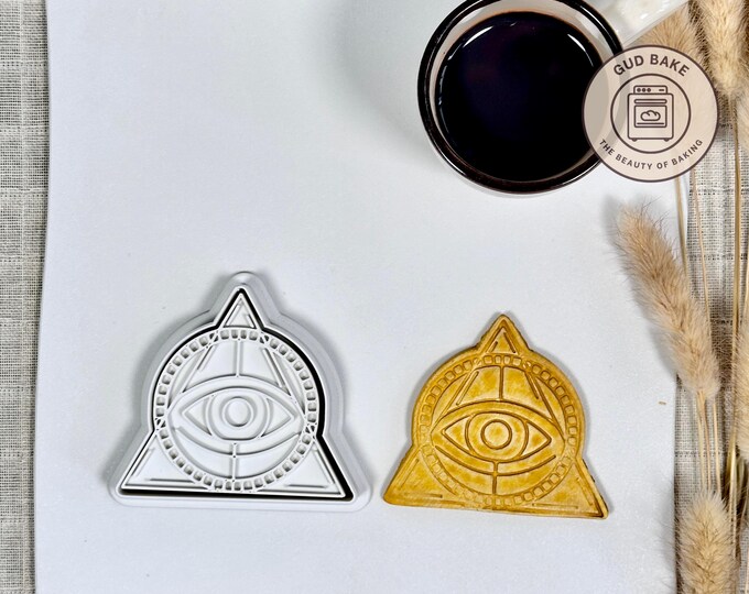 Astrology Eye Triangle cookie cutter | Fantasy Magic Myth theme | Baking tool