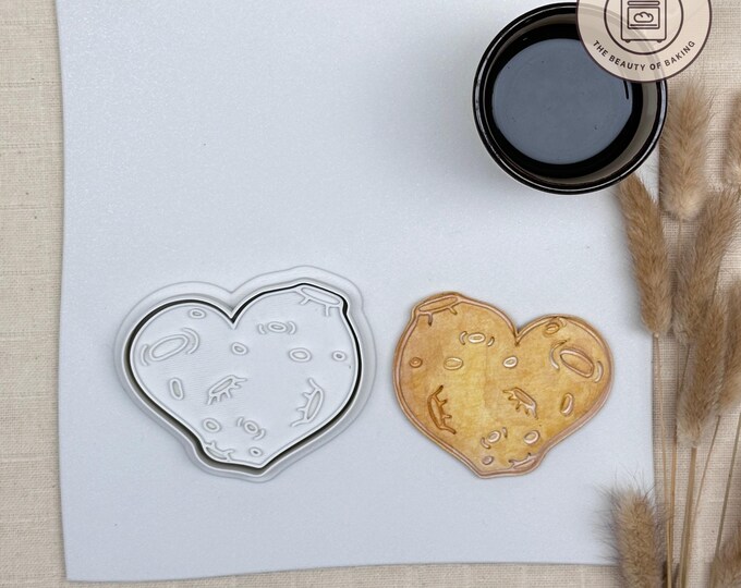 Heart Shape Asteroid Cookie Cutter | Med Graduation | Medical Pastry Stamp