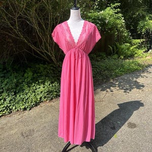 Vintage Women’s Long Slip Dress Nightgown Hot Pink Lace 90s Y2K Soft Coquette