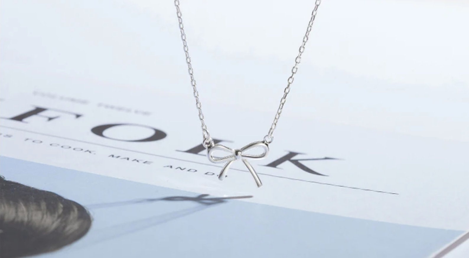 925 Sterling Silver Bow Necklace main image 0