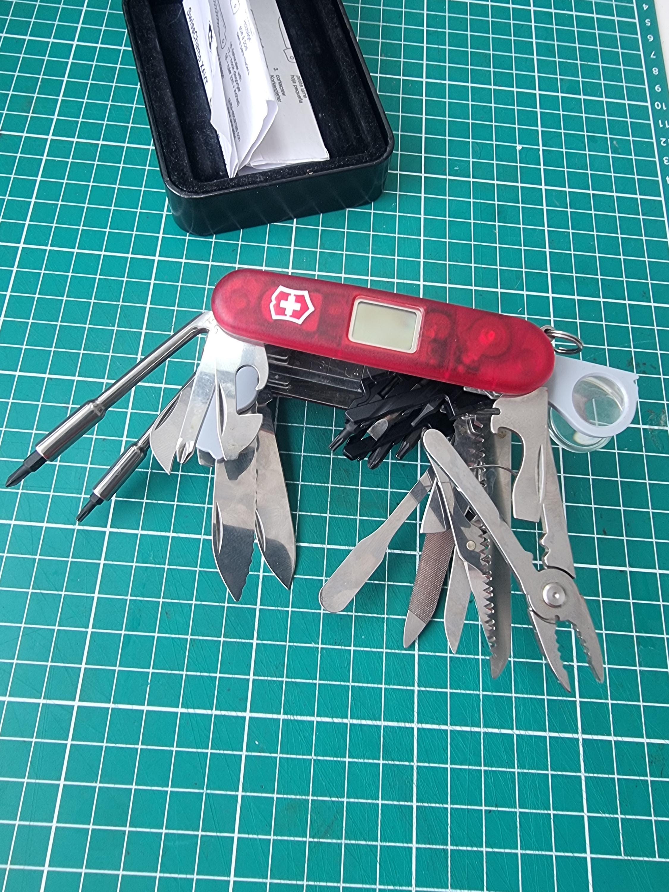 Victorinox XAVT India