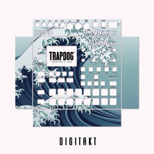 以下が含まれることがあります： Elektron Digitakt サンプラー用の青と白のグラフィックデザインスキン。日本の波のデザインと「TRAPDOG PRODUCER'S PLUG」のテキストが特徴です。