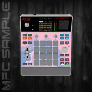 Puede incluir: Un dispositivo de producción musical AKAI MPC Sample. Presenta un cuerpo negro y plateado con un diseño estampado en rosa, azul y blanco. Cuenta con numerosos botones, pads y una pantalla que muestra formas de onda de audio. El texto "MPC SAMPLE" es visible.