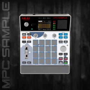 Pode incluir: Um centro de produção musical Akai MPC Sample branco e cinza com uma tela preta exibindo formas de onda de áudio. O dispositivo possui vários botões, pads e um controle deslizante, com o texto "MPC SAMPLE" no topo.