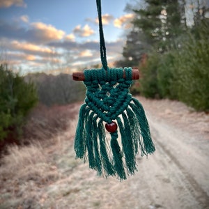 macrame car charm | small boho wall hanging | macrame ornament