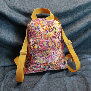 Mochila festival, cosida a mano, única